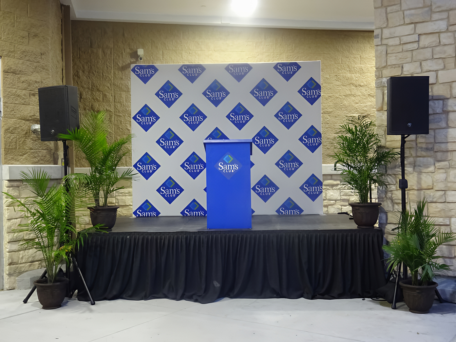 event-staging-rental-5 event staging services