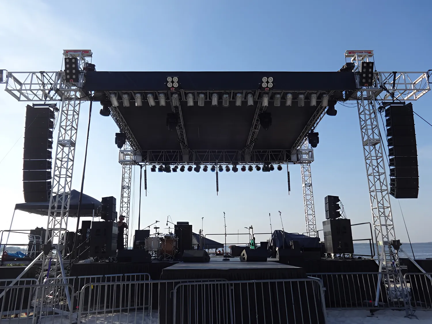 florida concert roof company: engineering safe performance spaces in 2025 5 florida concert roof company