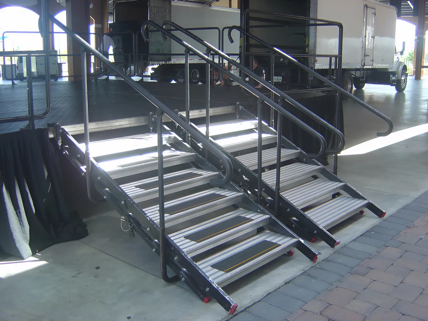 event staging rental